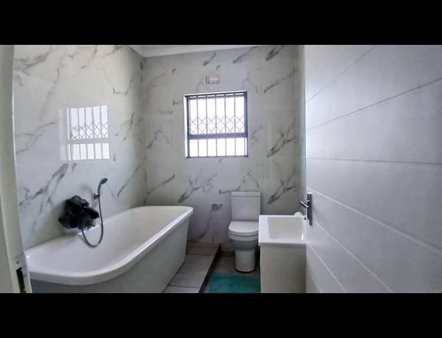 3 BEDROOM HOUSE FOR SALE IN BENDOR